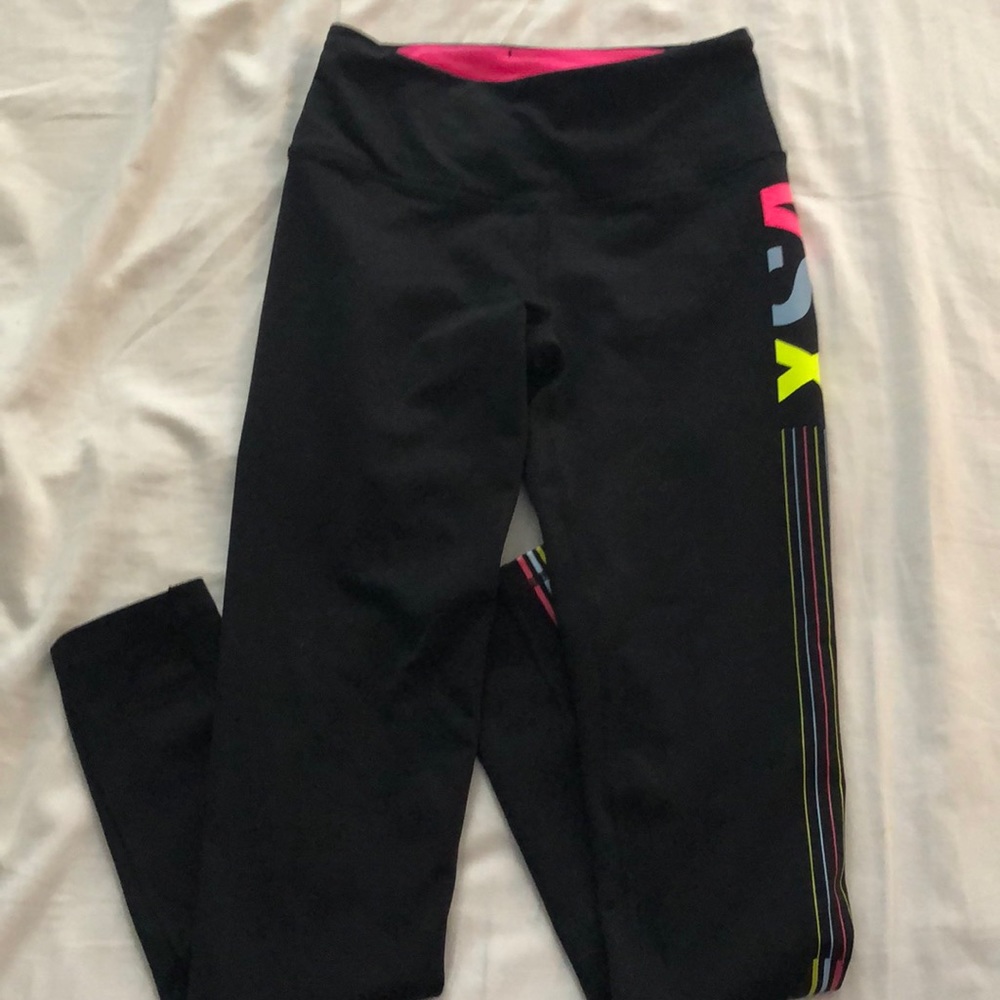 athletic leggings